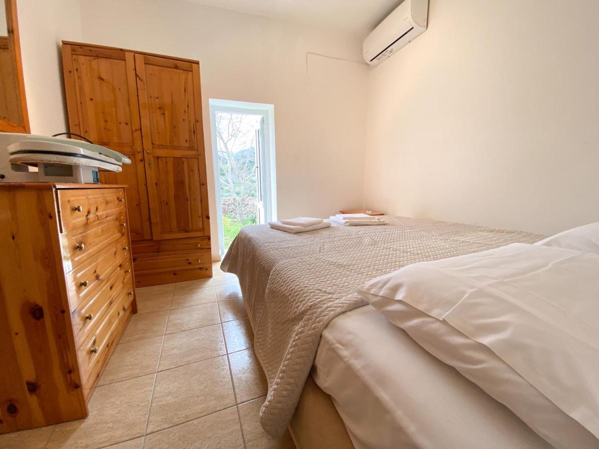 Pulchra Campis,Private Pool,Wifi,Parking Nerokouros Exterior foto