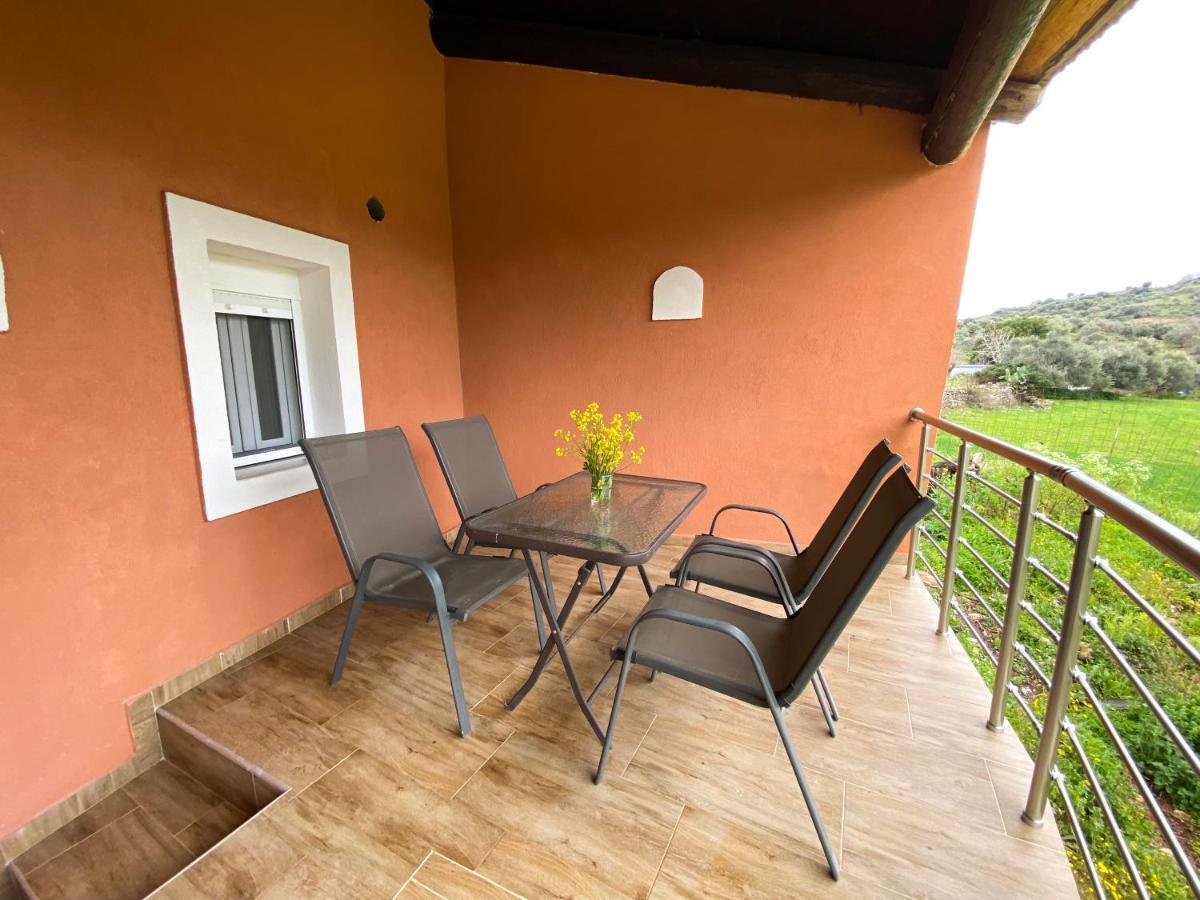 Pulchra Campis,Private Pool,Wifi,Parking Nerokouros Exterior foto